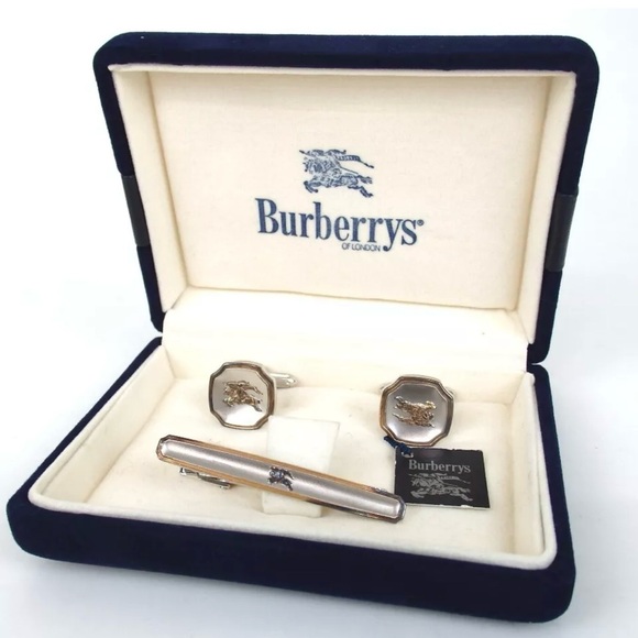 Authentic BURBERRYS Neck Tie pin cuffs　set metal [Used]